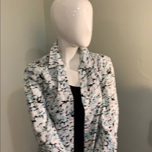 Button front blouse 97% cotton 3% spandex